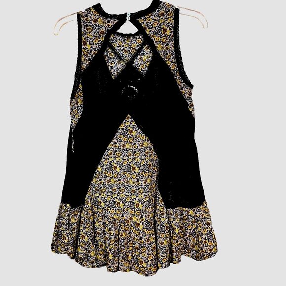 Umgee Boho Chic Lace Floral Sleeveless Dress Size S Keyhole Back Festival Ready - Picture 3 of 7